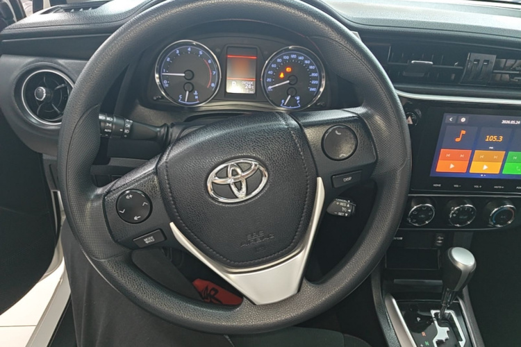 Toyota Corolla 2019 #11 Toyota Corolla 2019 car image #11