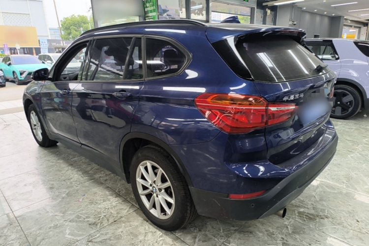 BMW X1 2018 #7 BMW X1 2018 car image #7