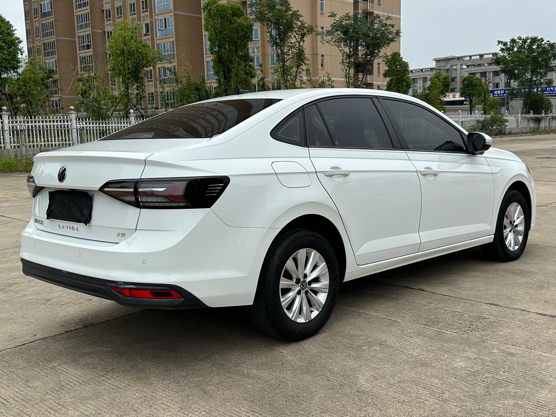 Volkswagen Lavida 2024 imagen de coche #7