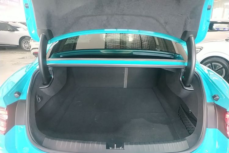 MI SU7 2025 image de voiture #19