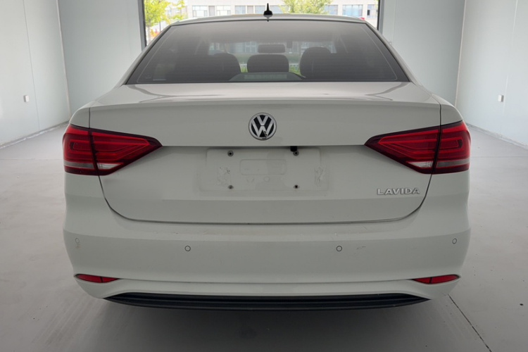 Volkswagen Lavida 2022 #6 Volkswagen Lavida 2022 car image #6