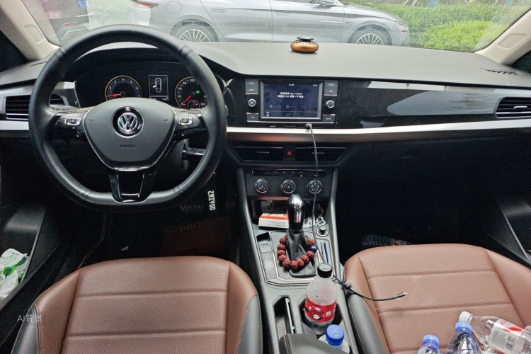 Volkswagen Lavida 2018 #11 Volkswagen Lavida 2018 car image #11