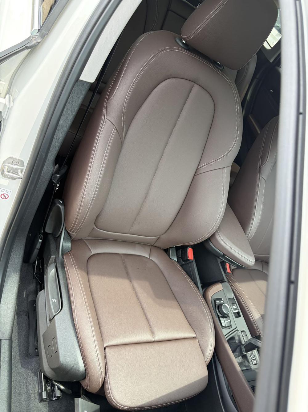 BMW X1 2020 car image #19