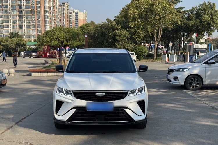 GEELY Coolray 2026 #6 GEELY Coolray 2026 car image #6