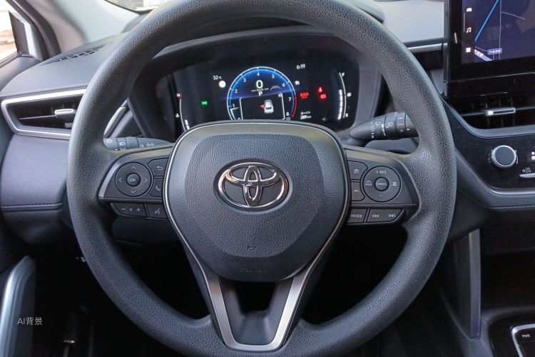 Toyota Corolla Cross 2023 immagine di auto #12