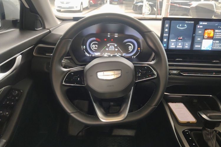 GEELY Emgrand 2024 car image #15