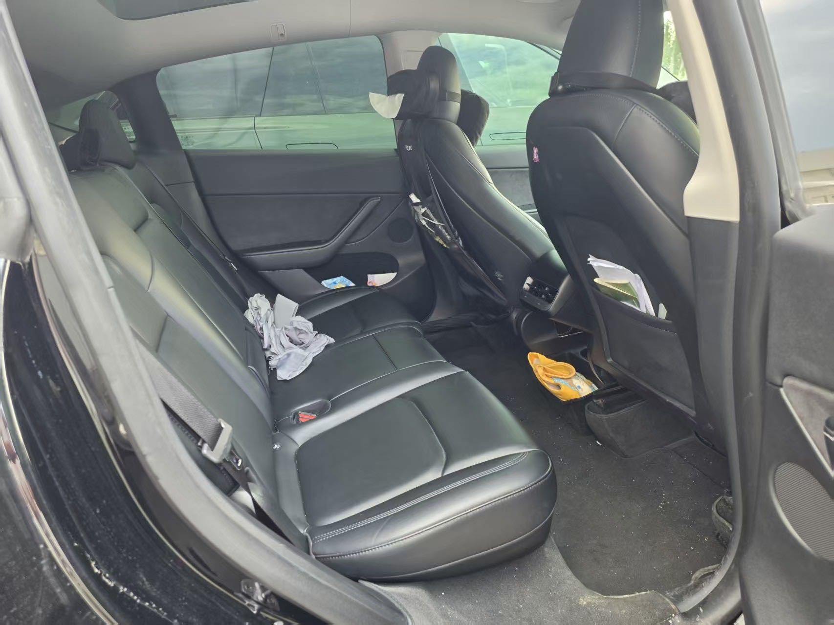 Tesla Model Y 2023 #6 Tesla Model Y 2023 car image #6