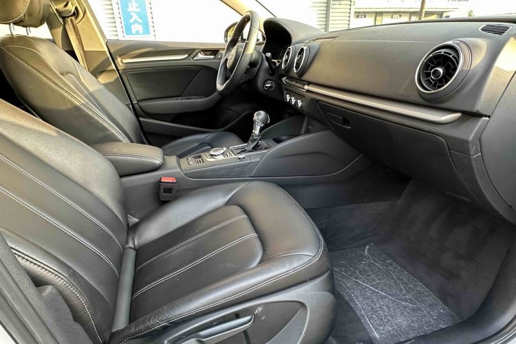 Audi A3 2018 #13 Audi A3 2018 car image #13