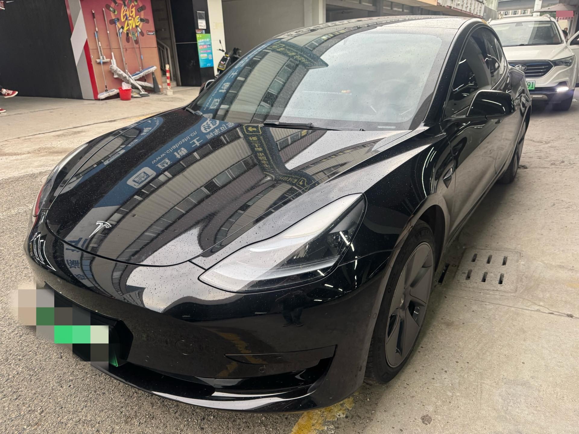 Tesla Model 3 2022 car image 