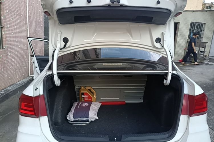 Volkswagen Santana 2019 #19 Volkswagen Santana 2019 car image #19