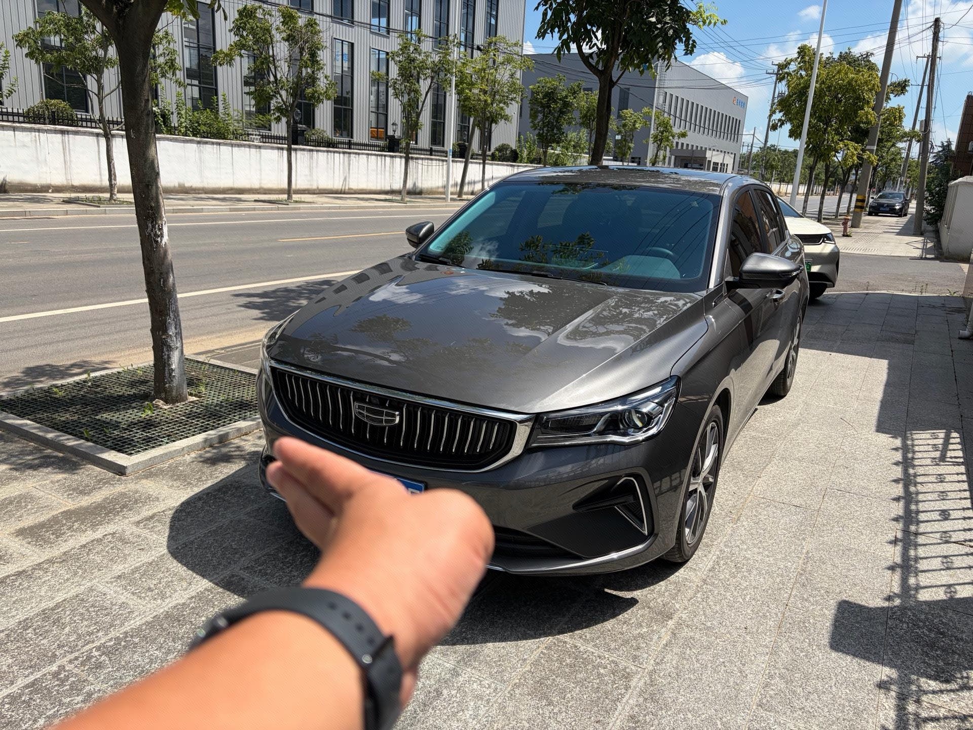 GEELY Emgrand 2024 immagine di auto 