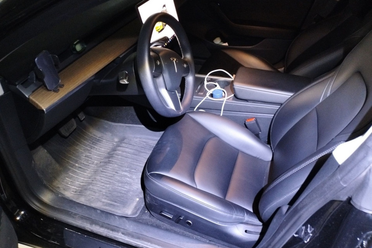 Tesla Model 3 2023 #19 Tesla Model 3 2023 car image #19