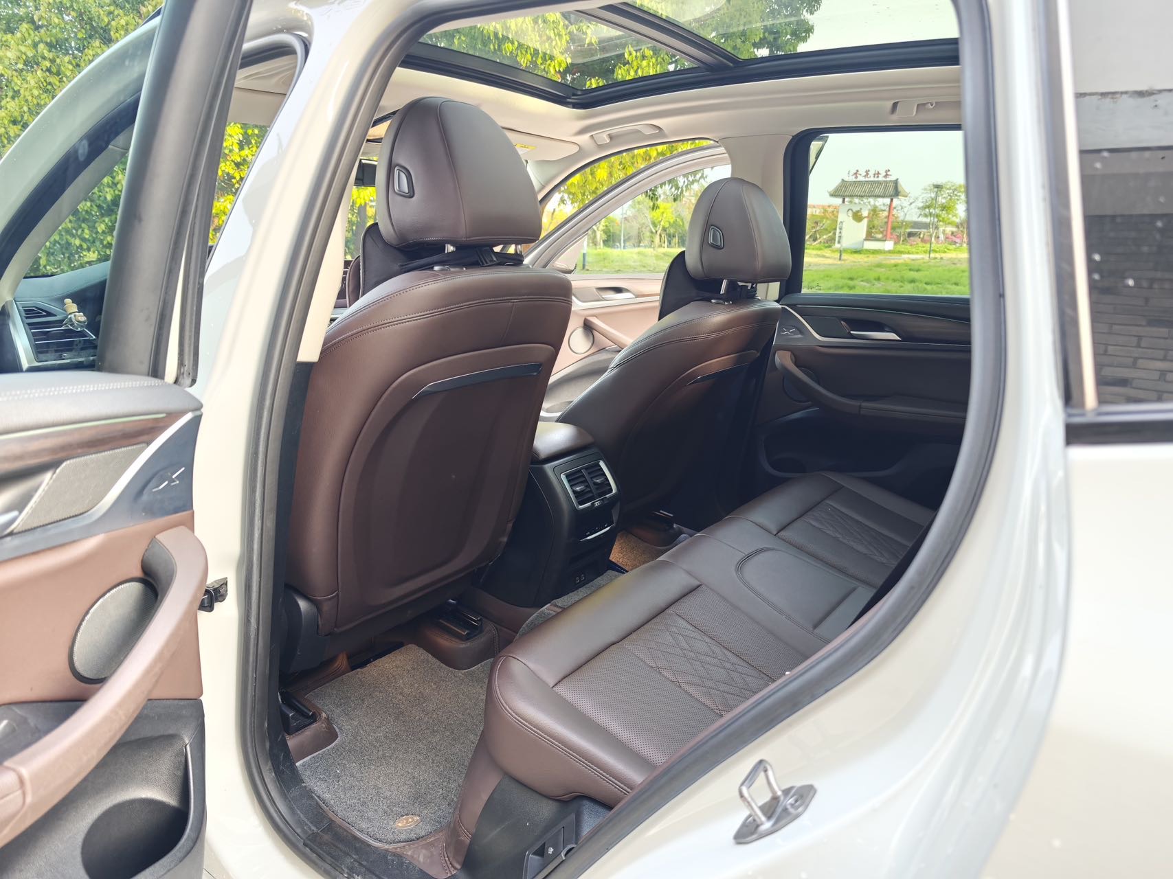 BMW X3 2022 car image #6