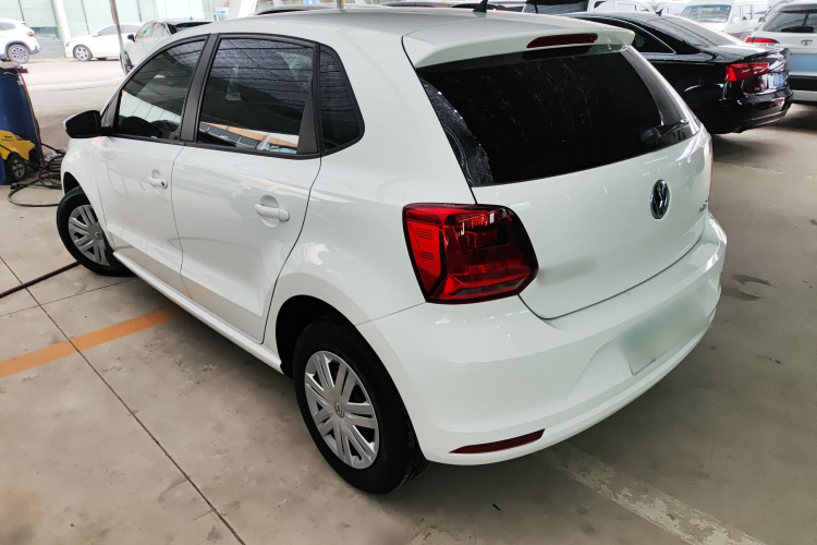 Volkswagen Polo 2016 صورة سيارة #3