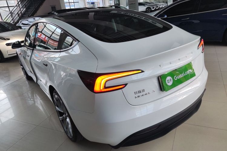 Tesla Model 3 2024 #5 Tesla Model 3 2024 car image #5