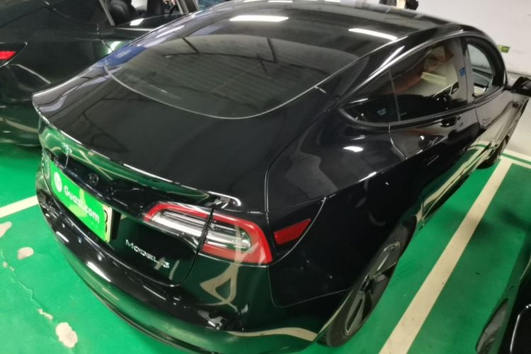 Tesla Model 3 2021 immagine di auto #7