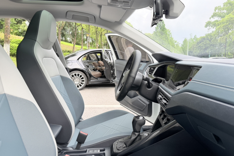 Volkswagen Lavida 2025 #18 Volkswagen Lavida 2025 car image #18