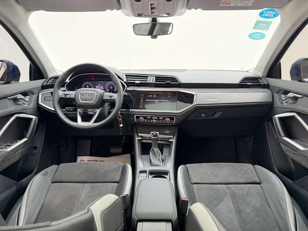 Audi Q3 2019 #17 Audi Q3 2019 car image #17