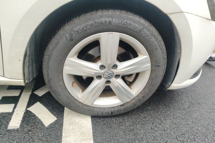 Volkswagen Lavida 2018 car image #9