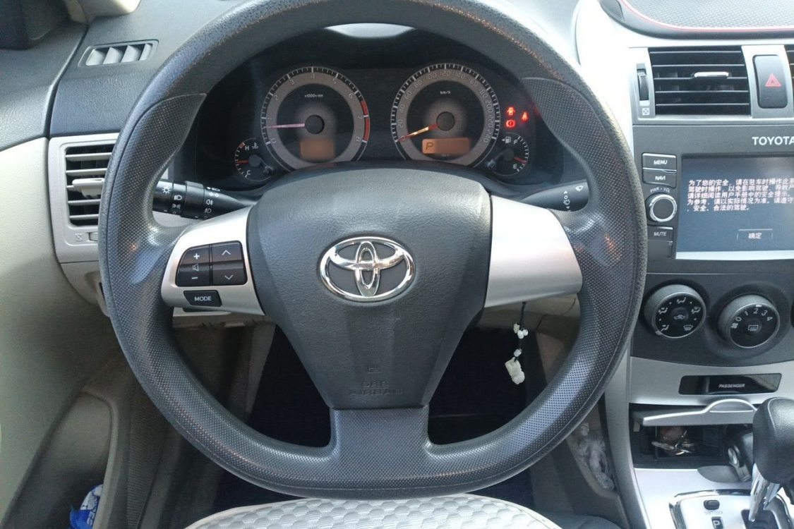 Toyota Corolla 2013 car image #22