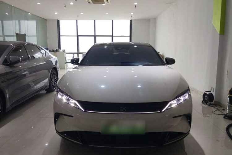BYD Han 2022 car image #3