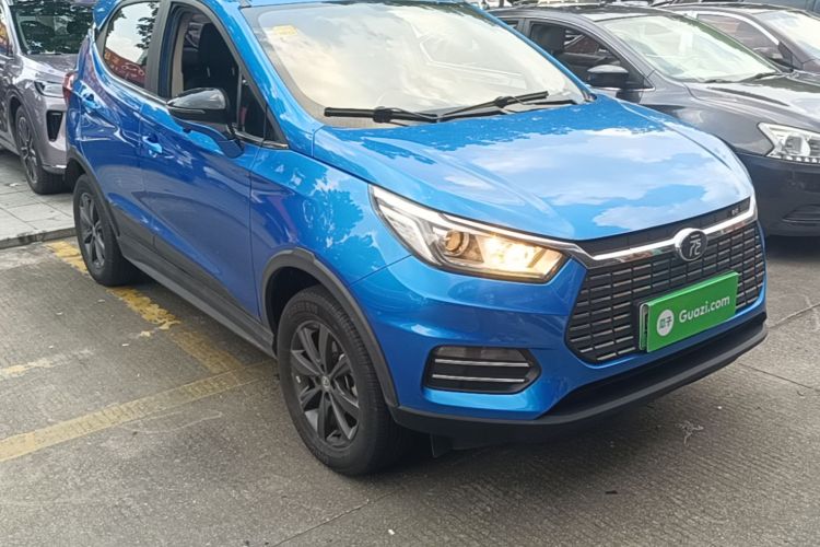 BYD Yuan New Energy 2019 #4 BYD Yuan New Energy 2019 car image #4