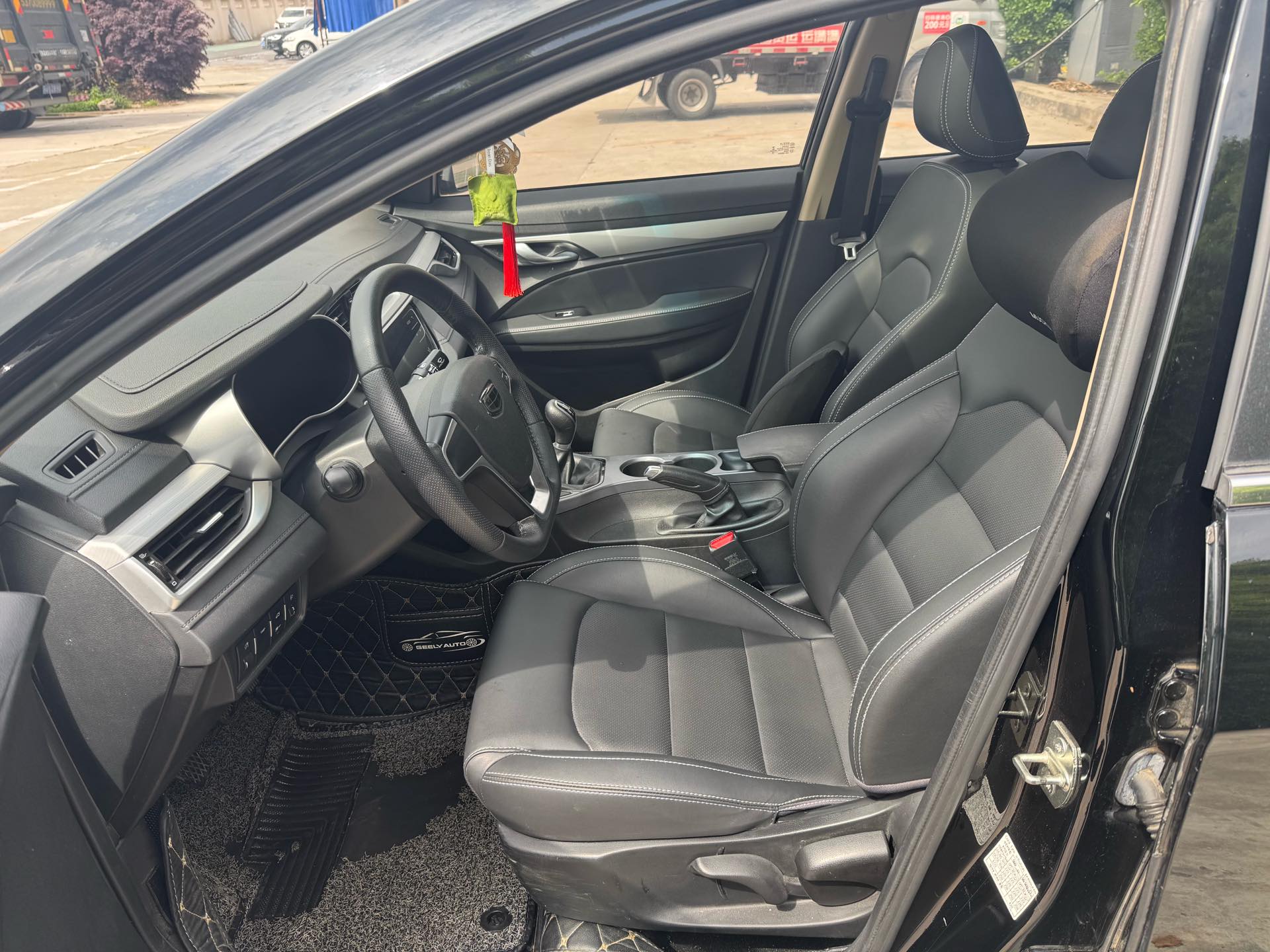 GEELY Emgrand 2018 #11 GEELY Emgrand 2018 image de voiture #11