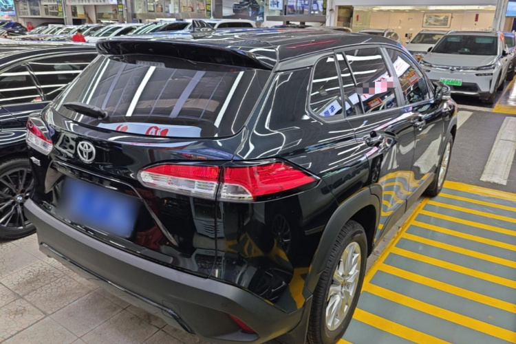 Toyota Corolla Cross 2026 car image #7