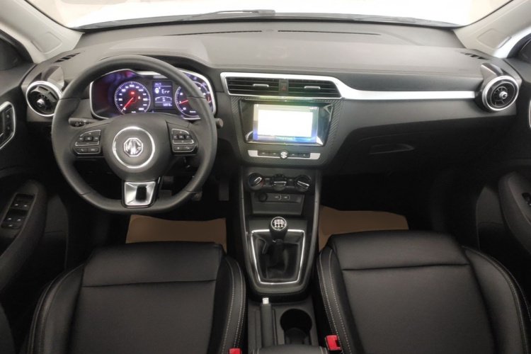 MG ZS 2020 car image #11