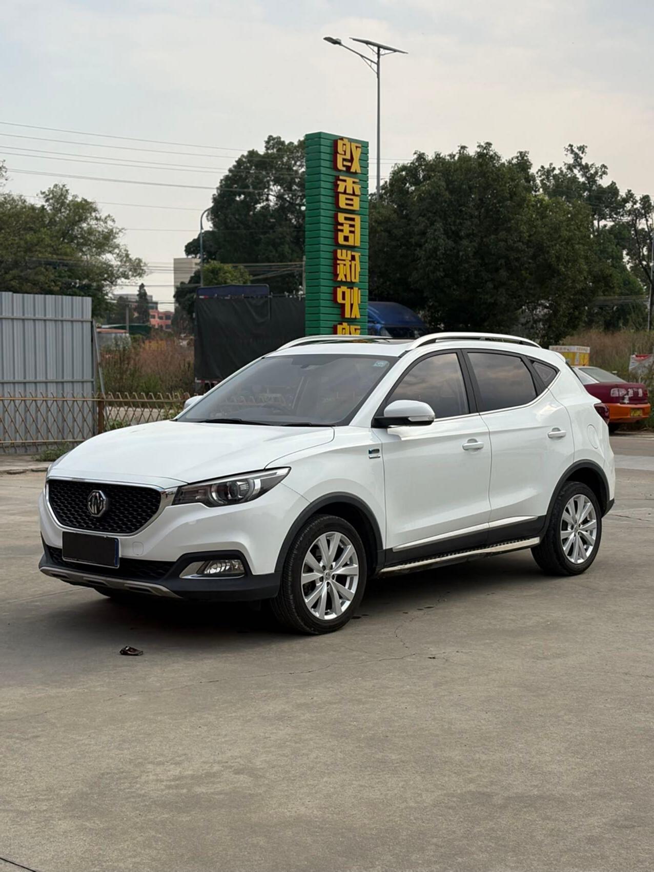 MG ZS 2017 MG ZS 2017 صورة سيارة