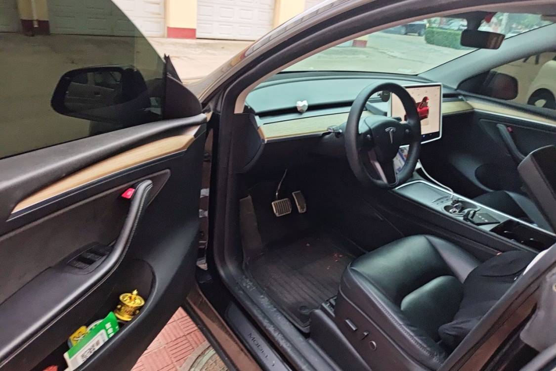特斯拉 Model Y 2023 汽车图片 #23
