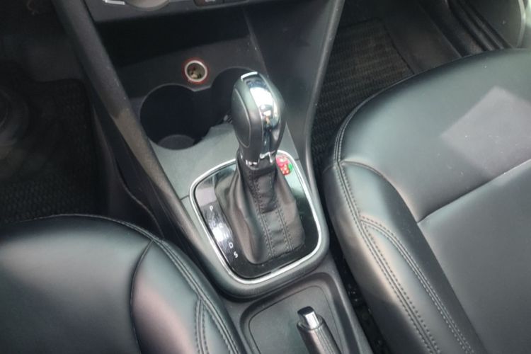 Volkswagen Polo 2017 #18 Volkswagen Polo 2017 car image #18