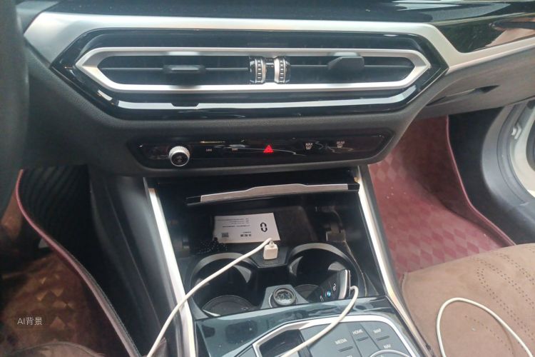 BMW 3 Series 2023 #15 BMW 3 Series 2023 car image #15
