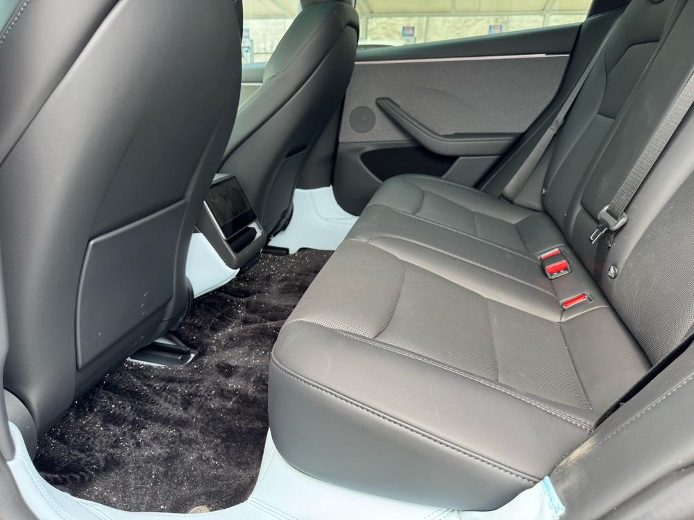 Tesla Model 3 2025 car image #17