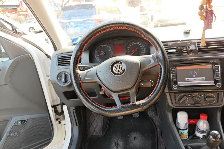 Volkswagen Santana 2017 صورة سيارة #12