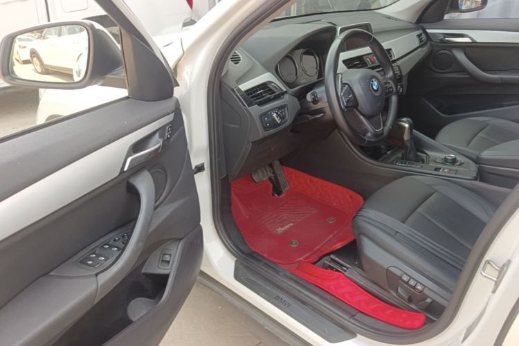 BMW X1 2019 #12 BMW X1 2019 car image #12