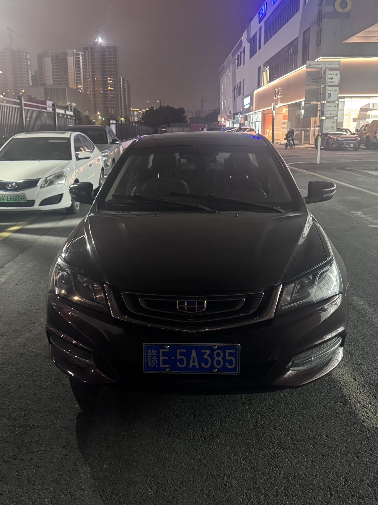 GEELY Emgrand 2016 #2 GEELY Emgrand 2016 imagen de coche #2