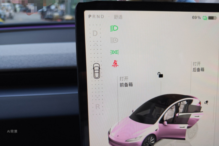 Tesla Model 3 2024 car image #16