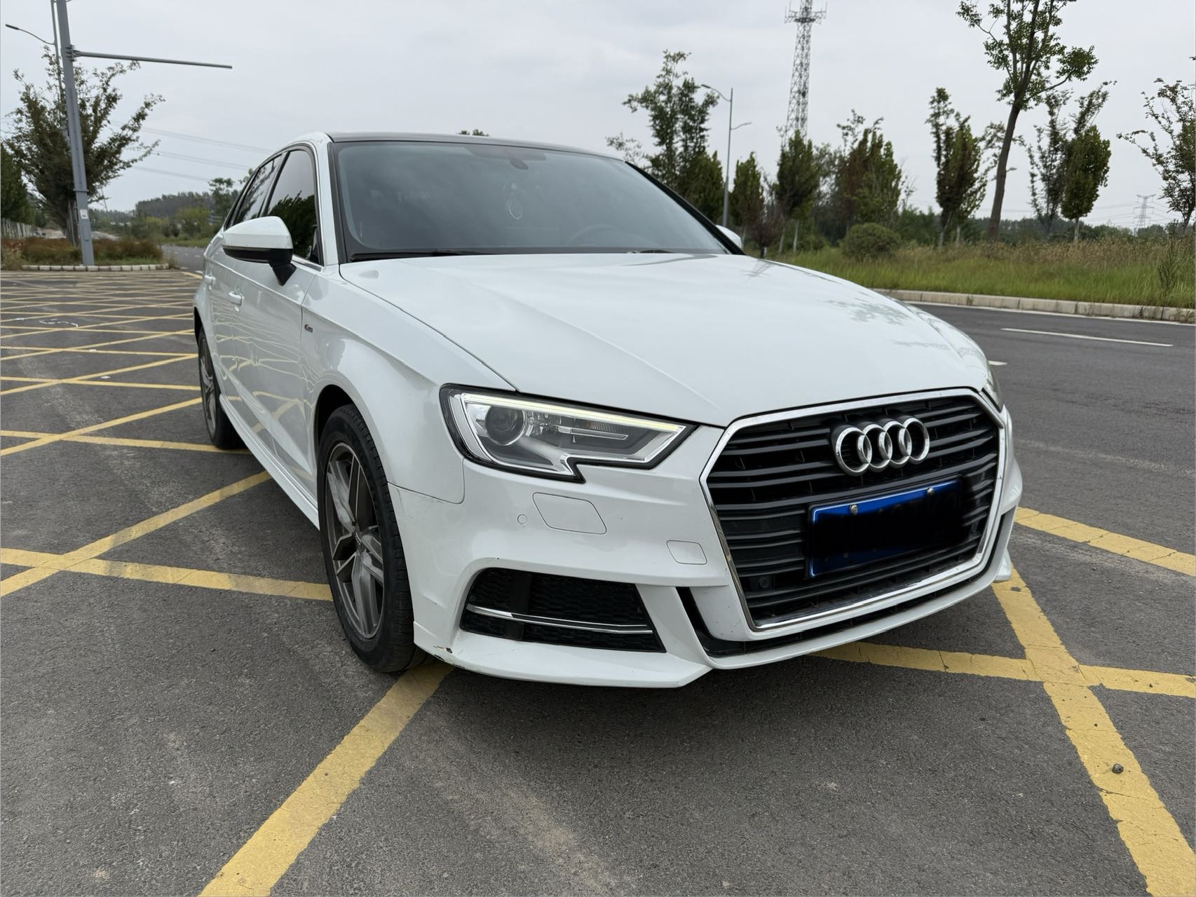 2019 #3 2019 car image #3