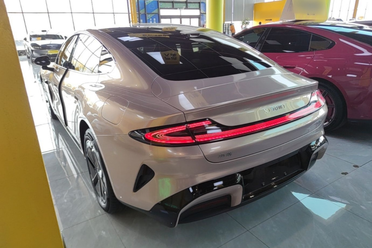 2026 immagine di auto #5