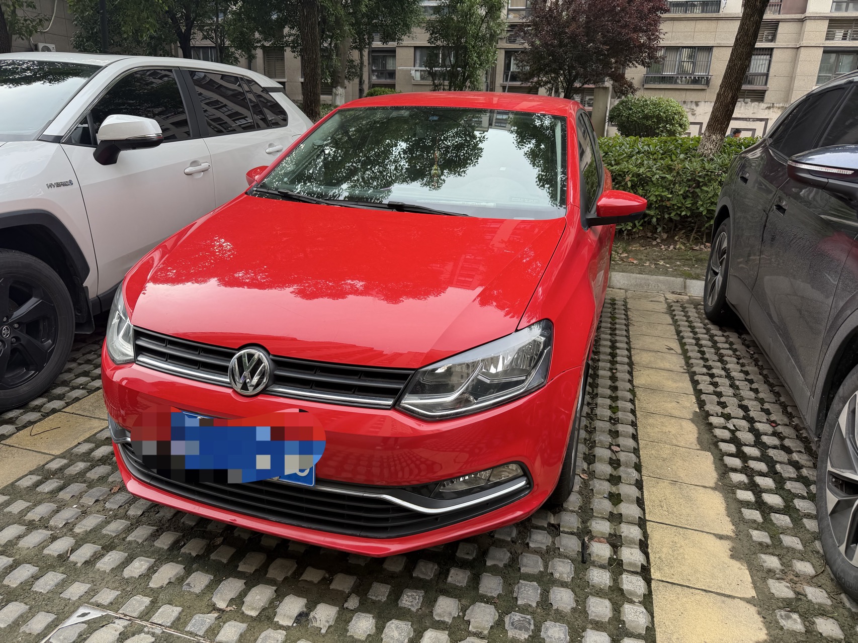 Volkswagen Polo 2014 Volkswagen Polo 2014 car image