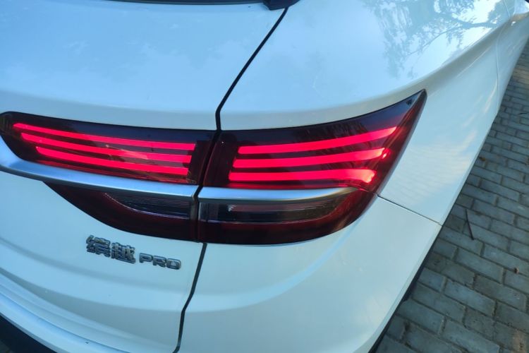 GEELY Coolray 2021 #8 GEELY Coolray 2021 car image #8