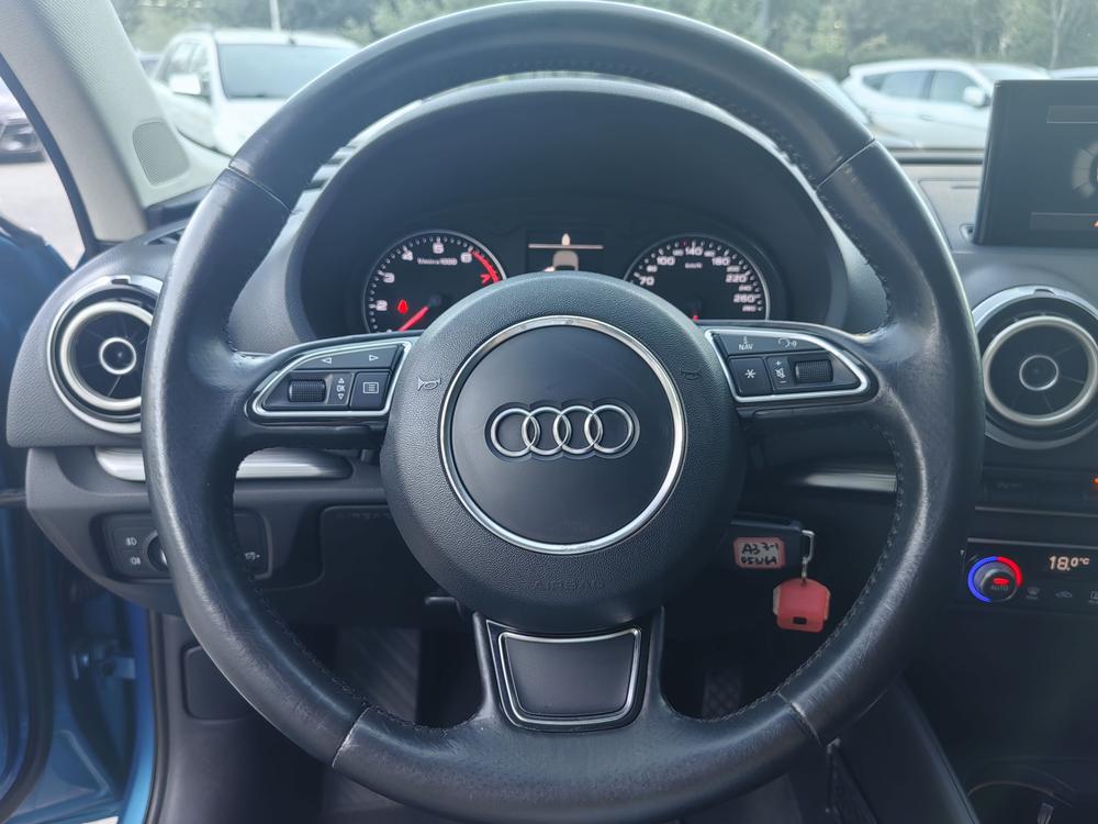Audi A3 2016 car image #21