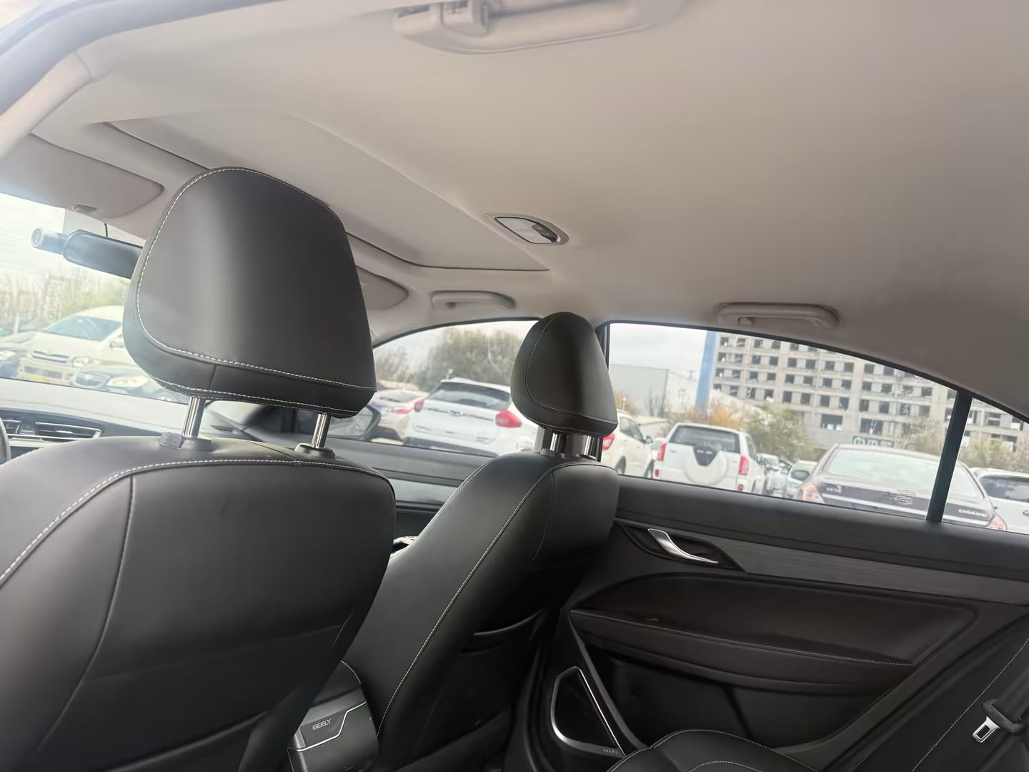 GEELY Emgrand 2022 #5 GEELY Emgrand 2022 صورة سيارة #5