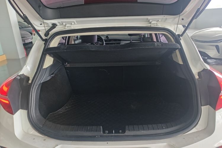 GEELY Emgrand GS 2020 #19 GEELY Emgrand GS 2020 car image #19