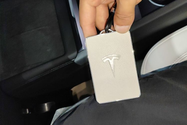 Tesla Model 3 2024 #11 Tesla Model 3 2024 car image #11