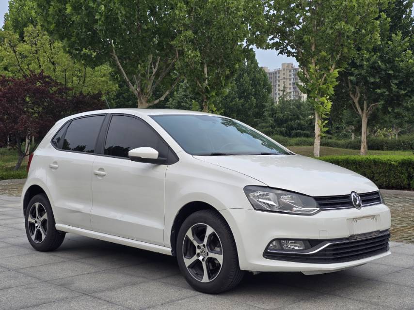 Volkswagen Polo 2017 صورة سيارة #3