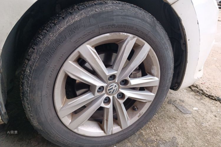 Volkswagen Santana 2017 car image #9