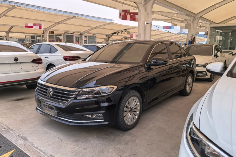 Volkswagen Lavida 2021 car image #2