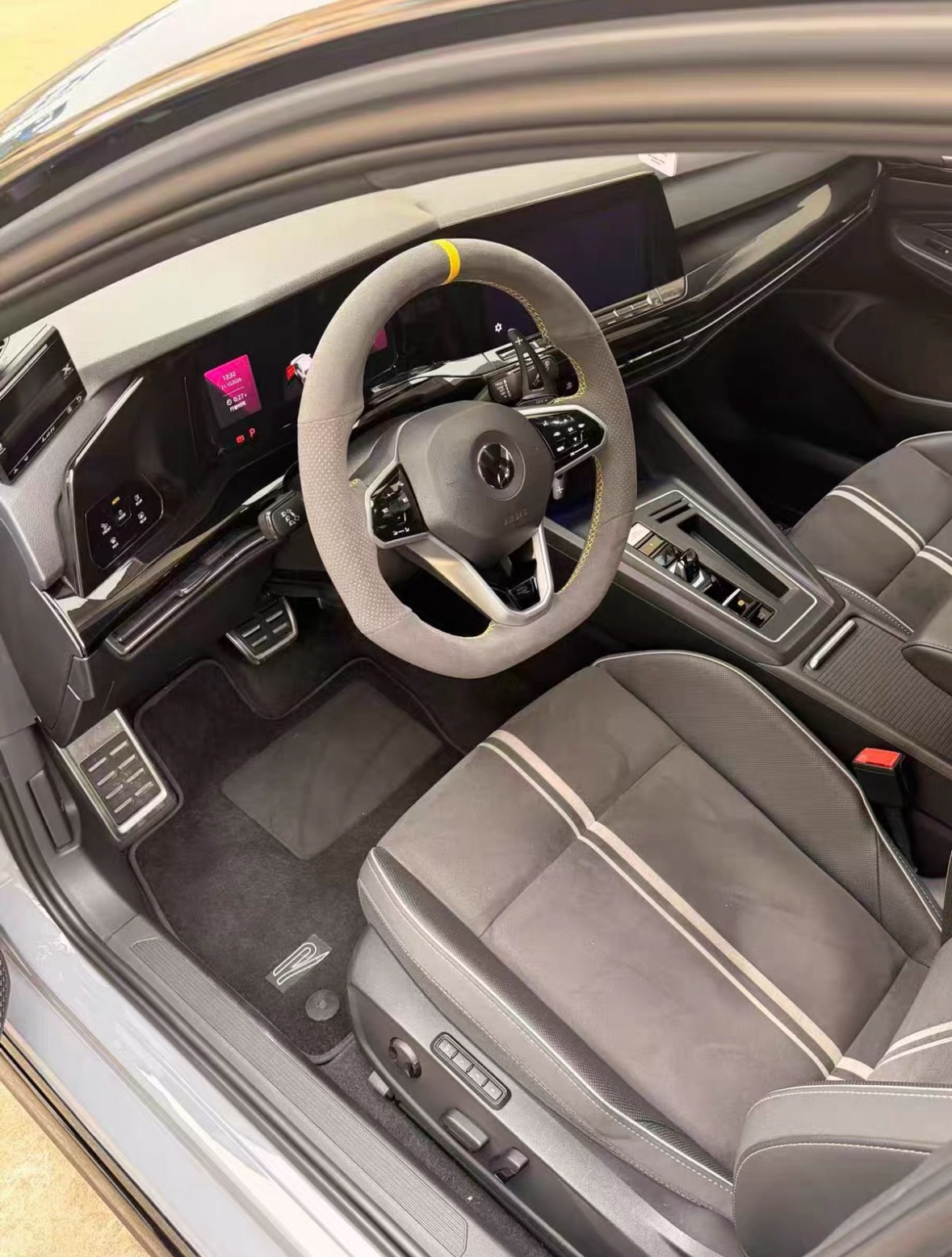 2022 #5 2022 car image #5